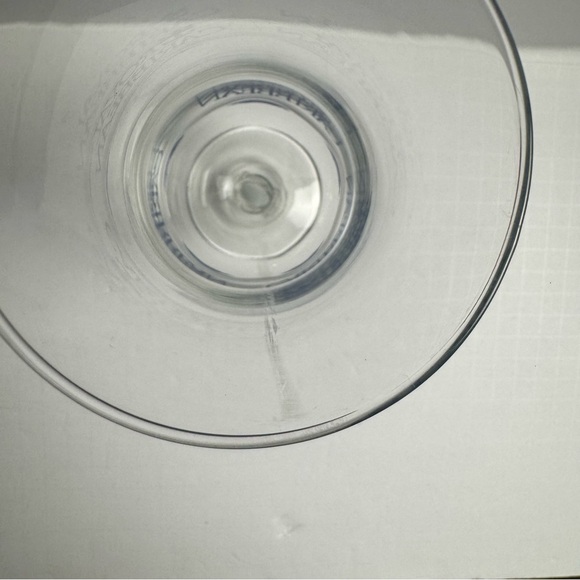 Vintage Royal Caribbean Cruise Tall Hurricane Cocktail Glass - Picture 5 of 6